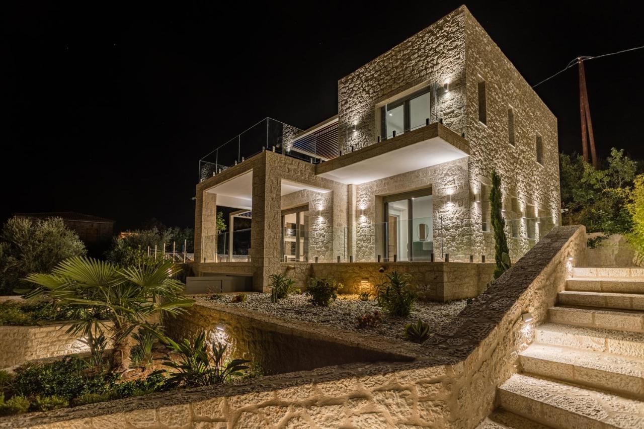 Manitennisvillas Stoúpa エクステリア 写真